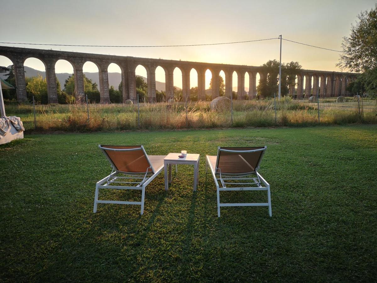 Loft Villa Ungaretti Guamo Bagian luar foto