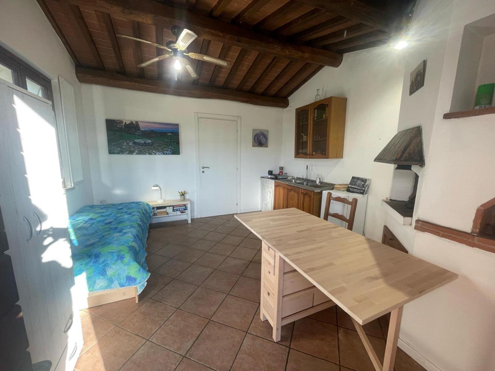 Loft Villa Ungaretti Guamo Ruang foto