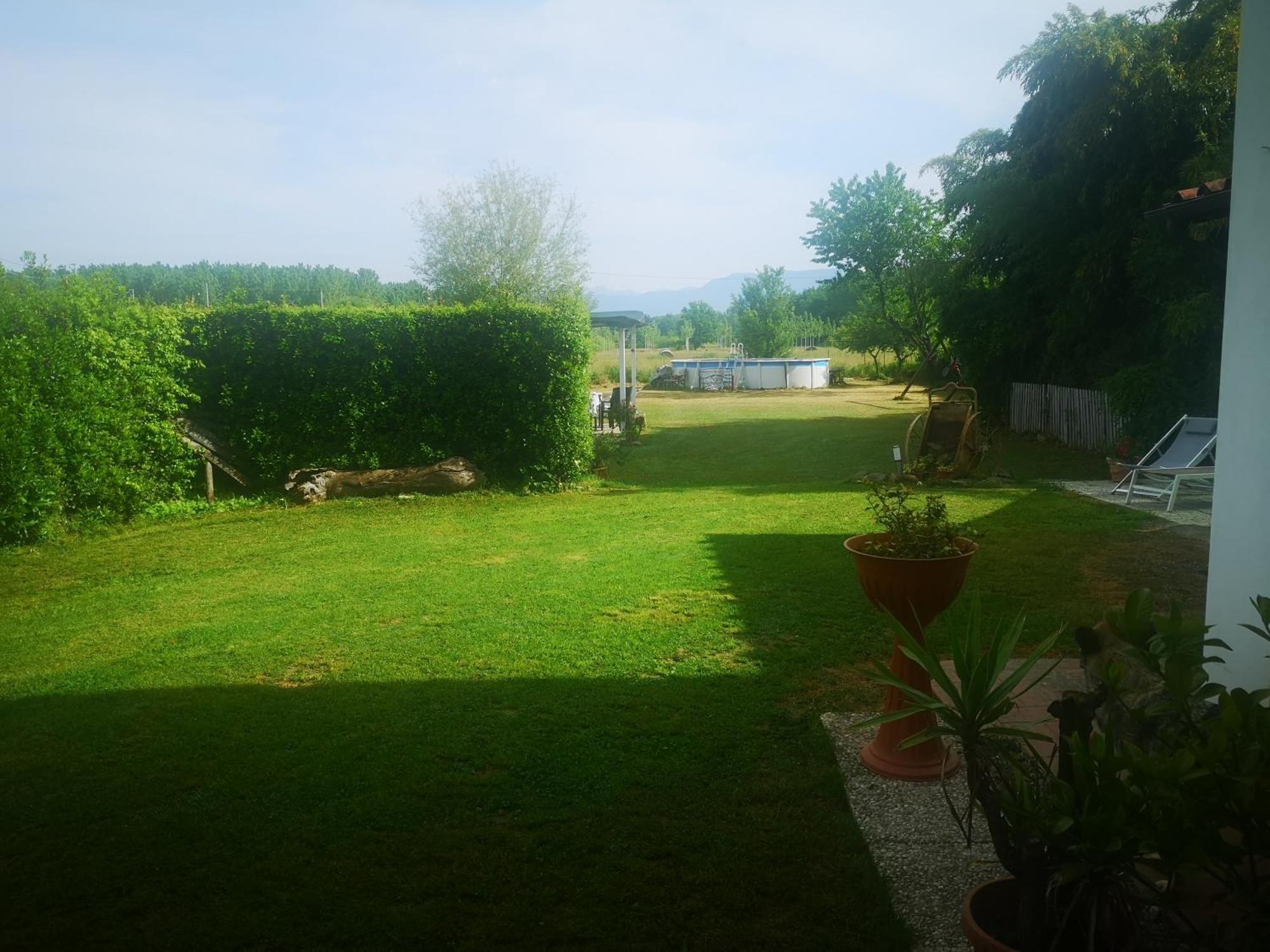 Loft Villa Ungaretti Guamo Bagian luar foto